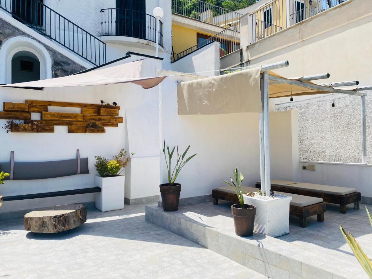 Black Market Hotel Ischia Buitenkant foto