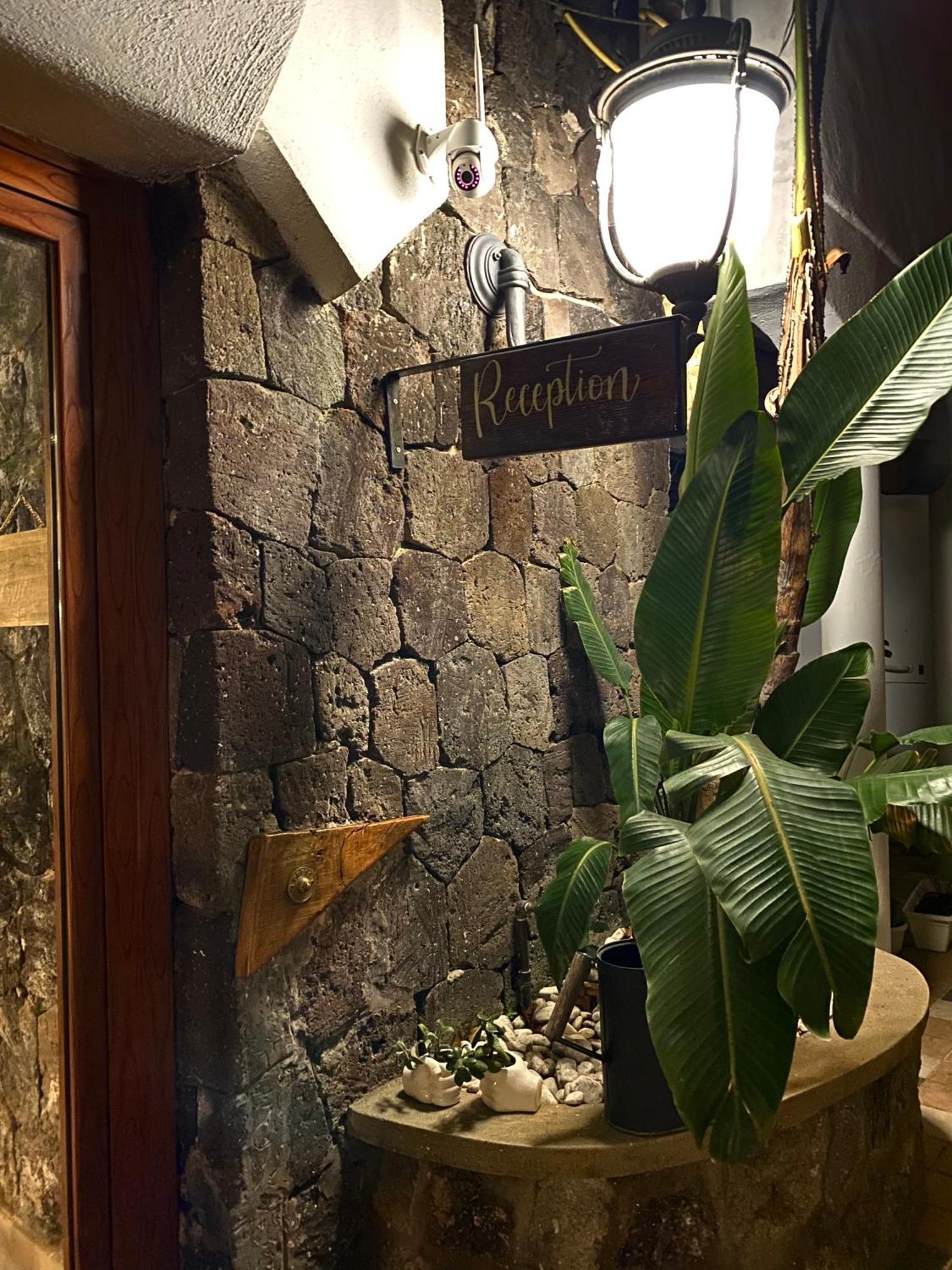 Black Market Hotel Ischia Buitenkant foto